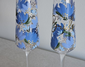 Hand Painted Floral Champagne Flute | Personalized "Something Blue" Glass | Custom Bridal party gift | Mother of the bride gift