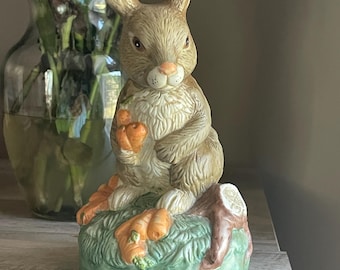 Bunny Rabbit Music Box Vintage, Ceramic Easter Figurine with Carrots, Wind Up Musical Decor for Baby Room, Spring Decor