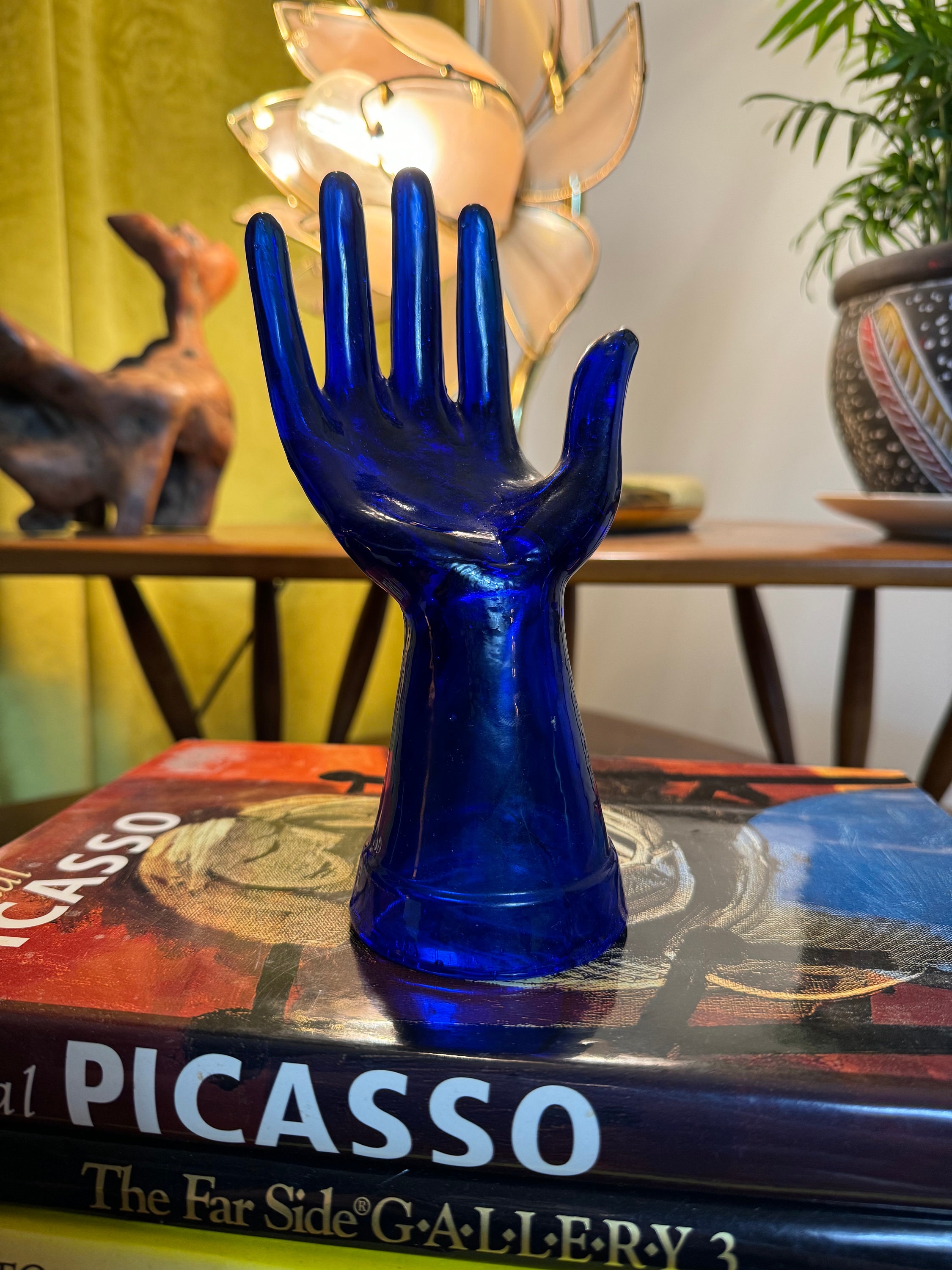 Glass Hand Ring Holder