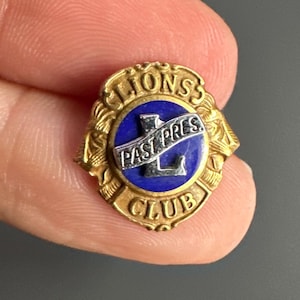 Lions club lapel pin - Etsy 日本