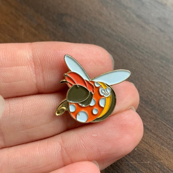 Unusual Flying insect enamel lapel pin badge