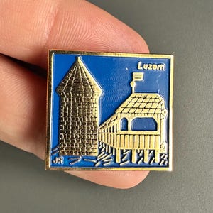 Luzern Lucerne Switzerland City and mountains 1970s enamel lapel pin badge brooch