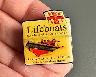 Navegación RNLI Aberdyfi Atlantic 75 Appeal pin de solapa broche con insignia que apoya la organización benéfica Royal National Lifeboat Institution