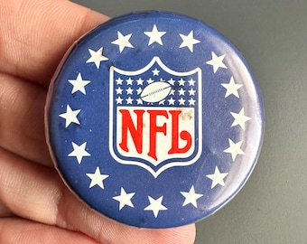 非売品　ナショナルフットボールラガー　ピンバッジ ヴィンテージ NFC NFL 2000 フットボール ロゴ バッジ ラペル