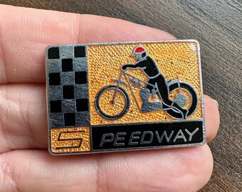 Speedway 1970s enamel lapel pin badge brooch