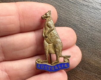 Vintage Australia Kangaroo enamel lapel Pin badge brooch