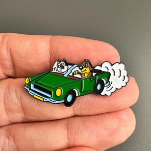 1991 Pif & Hercule driving car comic strip characters enamel lapel pin badge Spiff and Hercules