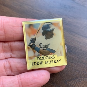 Vintage 1991 Dodgers Eddie Murray Sandberg error pin M.V.P. statistics baseball lapel badge