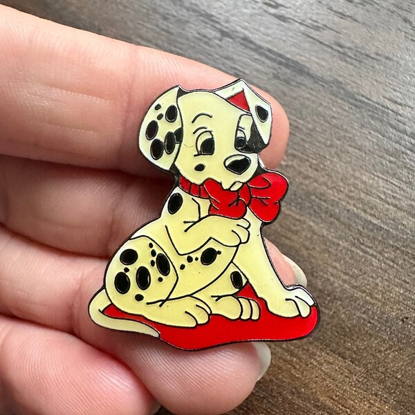 Vintage Disney 101 Dalmatian’s red collar puppy dog enamel lapel pin badge brooch