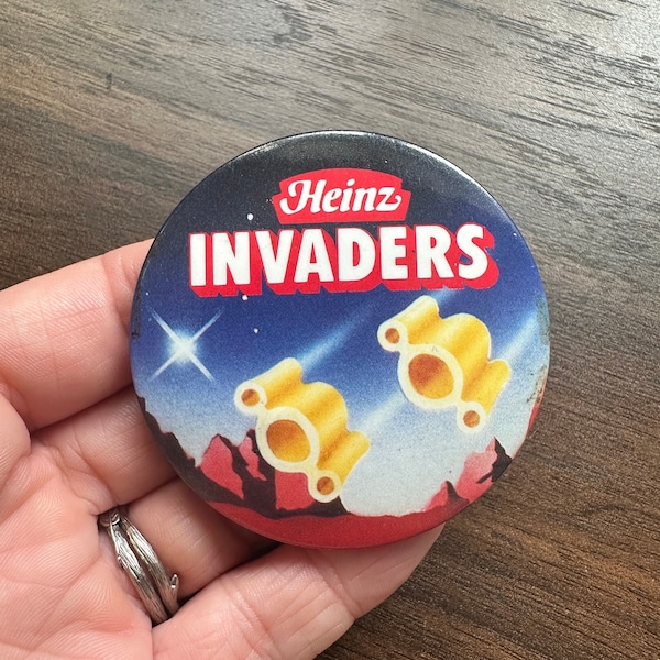 vintage années 1980 Heinz Invaders bouton d’étain promotionnel revers Pin badge