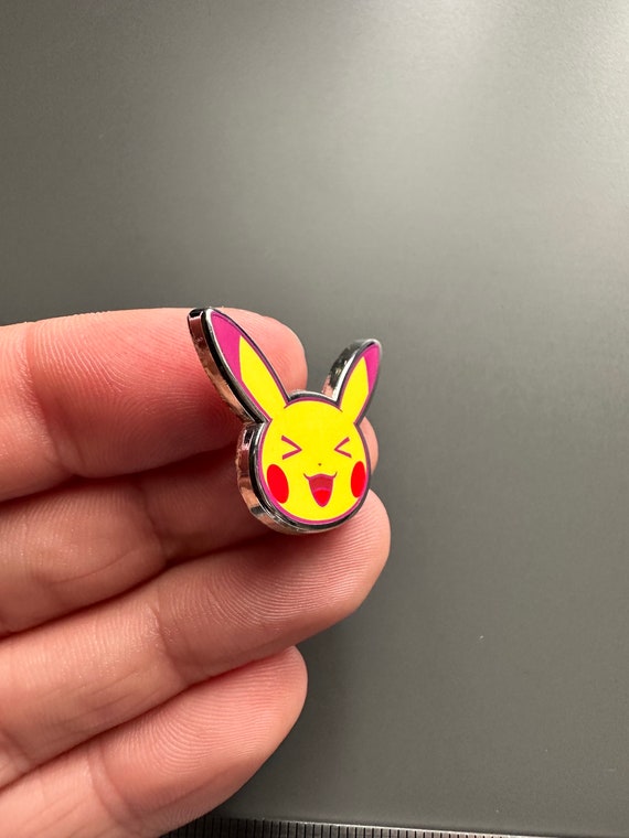 Pokèmon Official Pikachu Mini Pin TCG enamel lape… - image 2