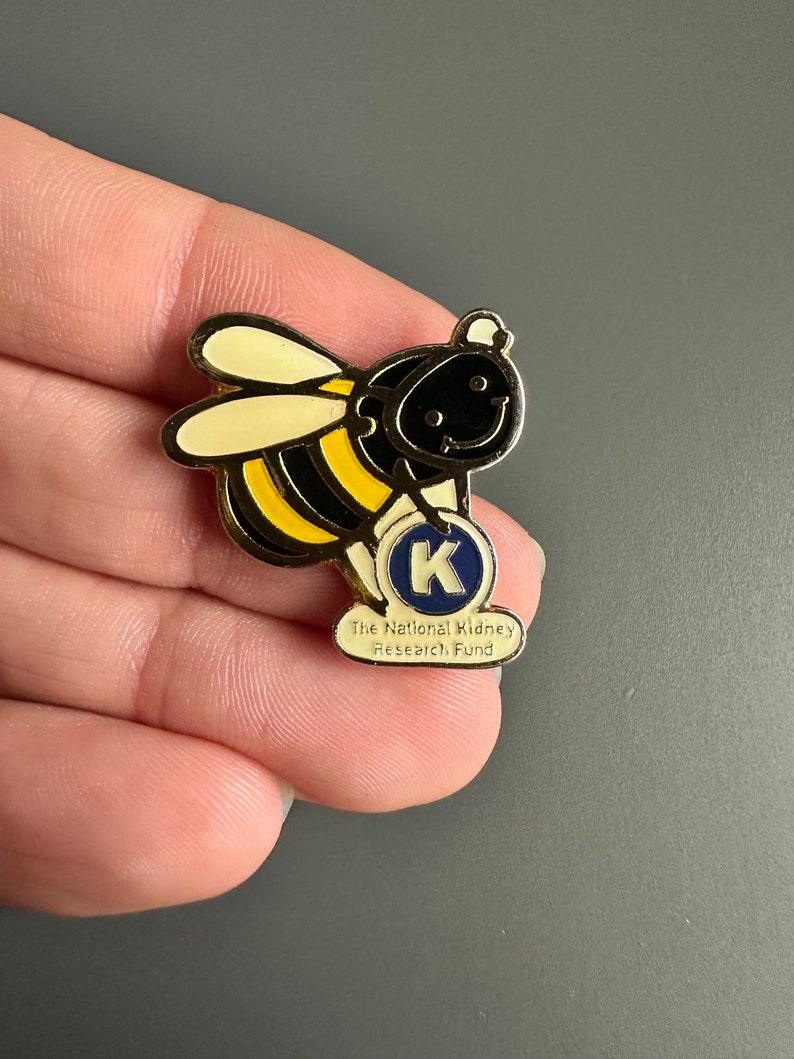 Bee Flying insect The National Kidney Research fund charity enamel lapel pin badge brooch image 1