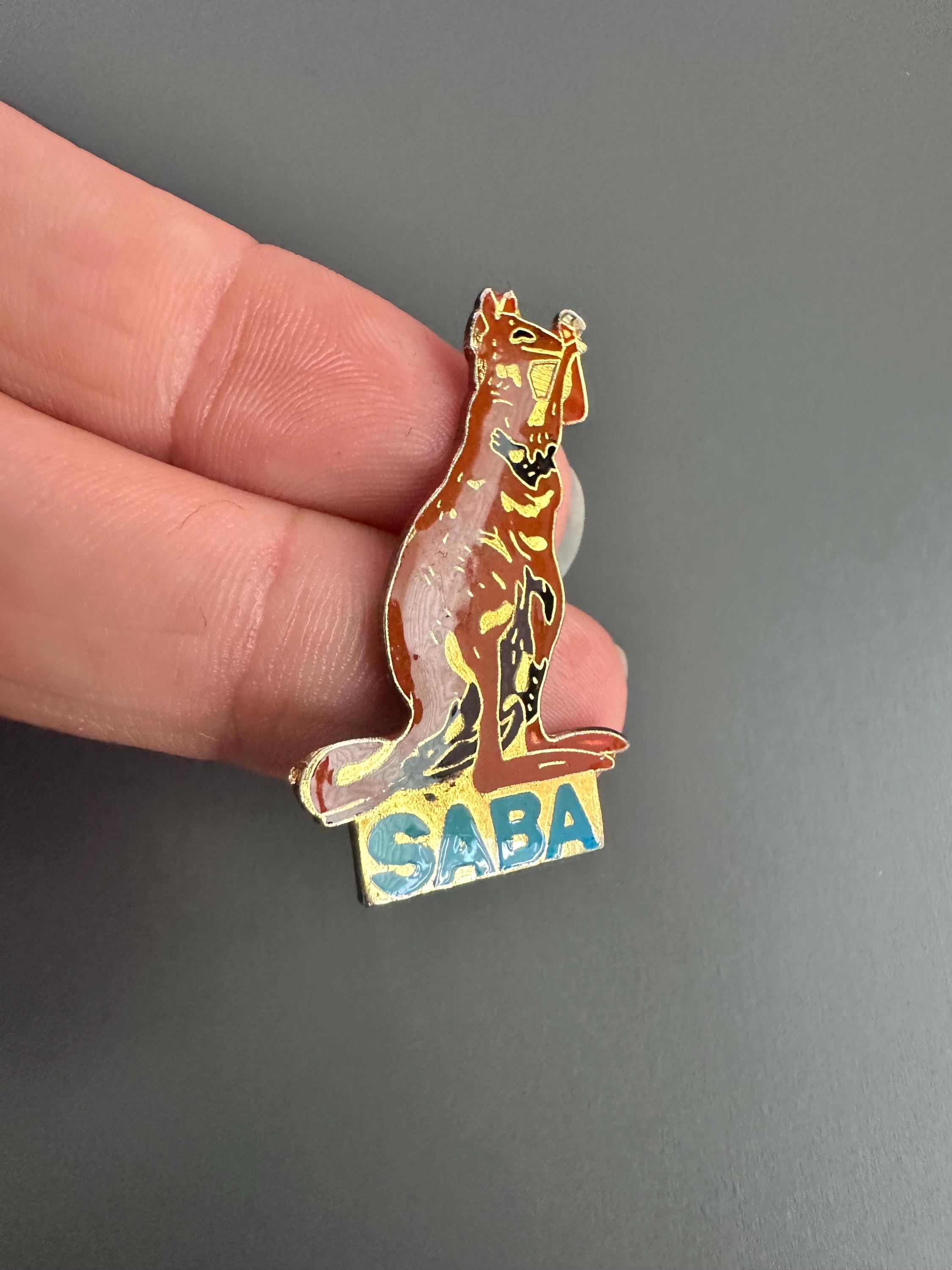 ヴィンテージ SABA オーストラリア カンガルー エナメル ラペル