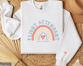 Cuello de tripulación de asistente de vuelo personalizado, asistente de vuelo de sudadera, regalo de sudadera, diseño de manga, regalo de graduación de asistente de vuelo personalizado