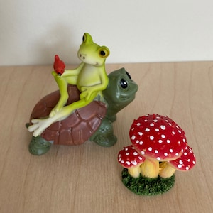 Cute Frog, Miniature Mushroom, Fairy Garden Accessories, Craft Items