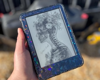 11th Gen Kindle Basic skin (Holographic or Solid Color Options) *READ DESCRIPTION*