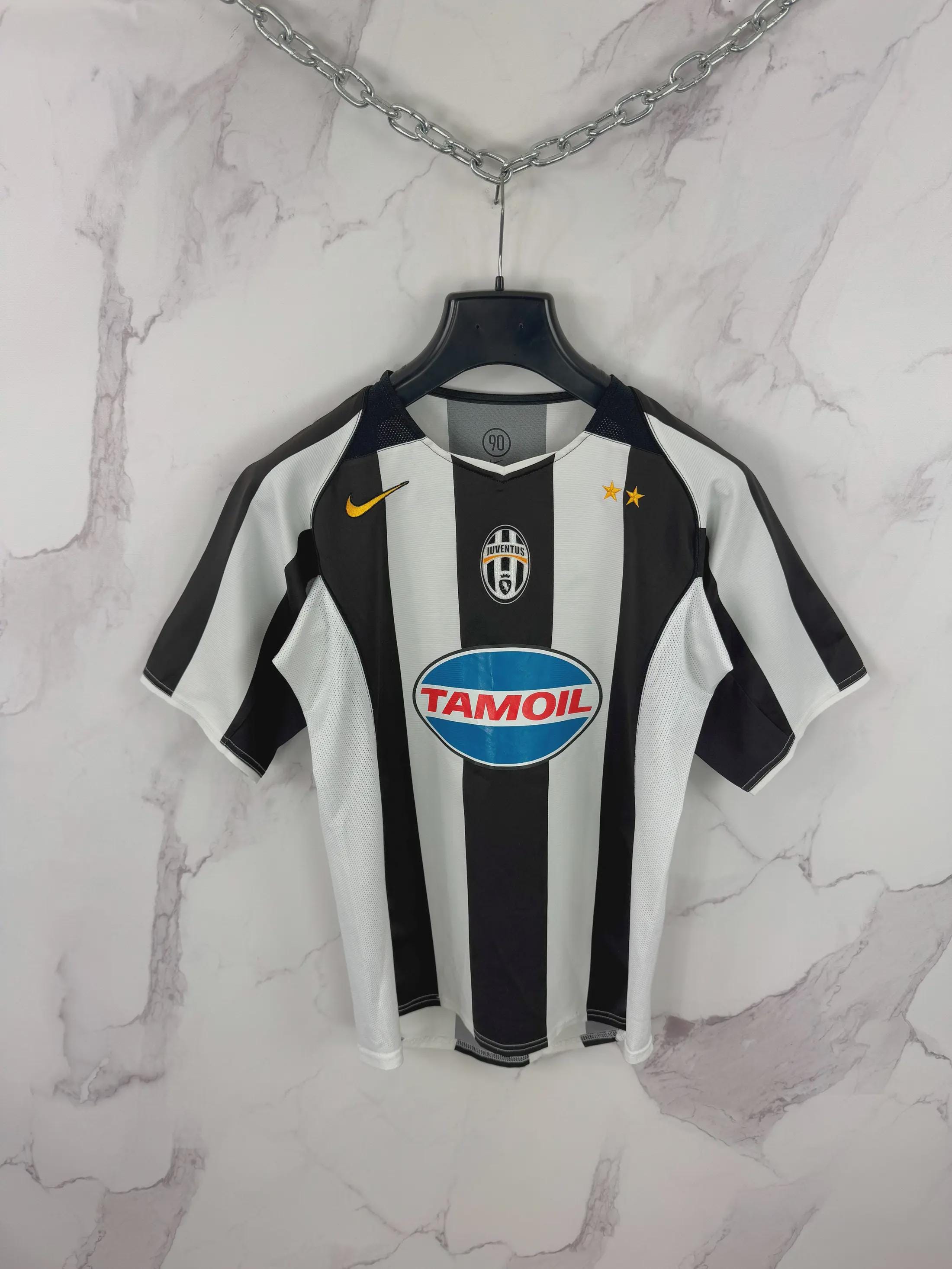 Vintage Nike Juventus FC 2004–2005 Jersey – Champions League Home