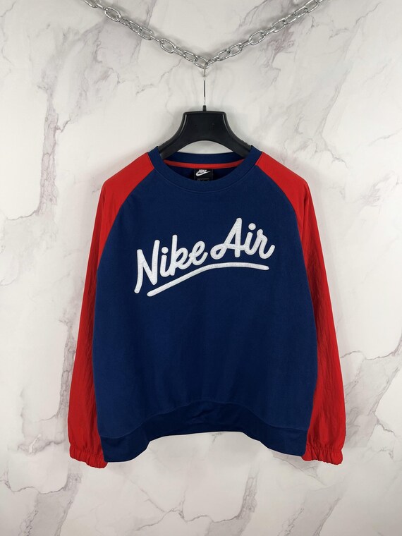nike air spellout sweatshirt