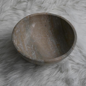 Vintage Handmade Travertine Bowl: Cream Polish Finish, Home Decor (9&quot; D x 3&quot; H)