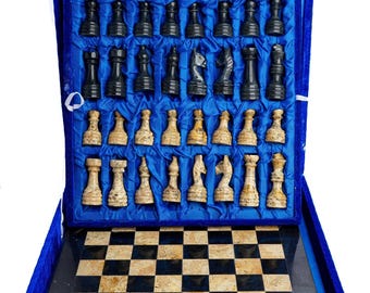 Handcrafted Marble Chess Set: Coral & Black, Elegant Decor (30cm)