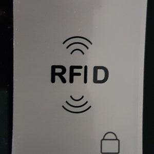 Kunstleder RFID NFC Blocker Schutzhülle – Kartenschutzhülle für  Kreditkarten
