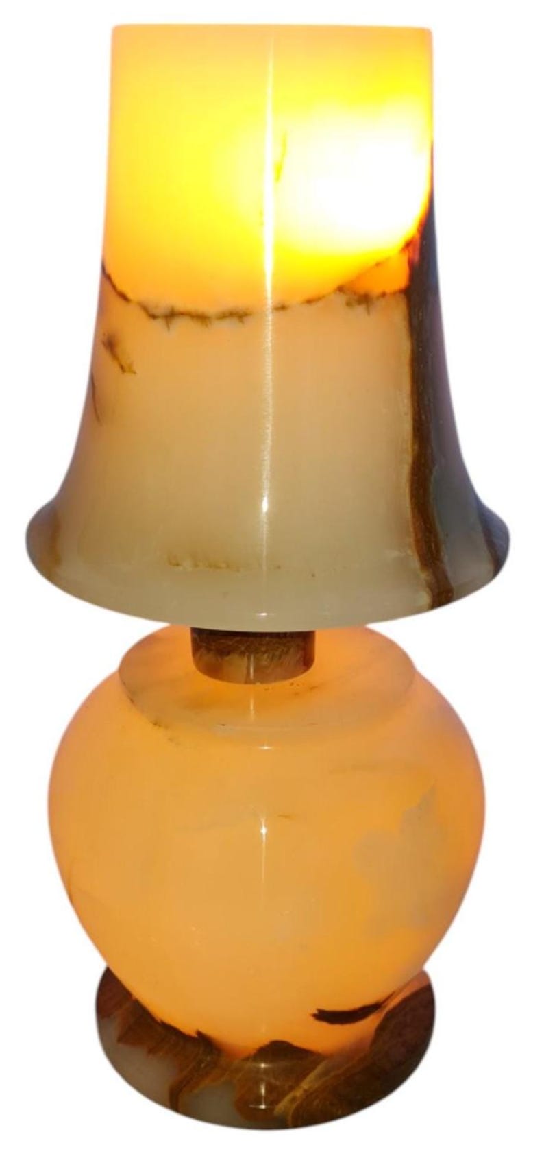 Handgjord bordslampa i vit onyx: Glödande stendekor med dubbelt ljus bild 3
