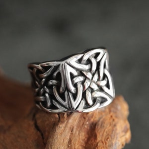 CELTIC KNOT RING, Two Tone Band, Viking Ring, Thick Band Ring, Durable & Chunky Stainless Steel Bold Alpha Male Ring For Men