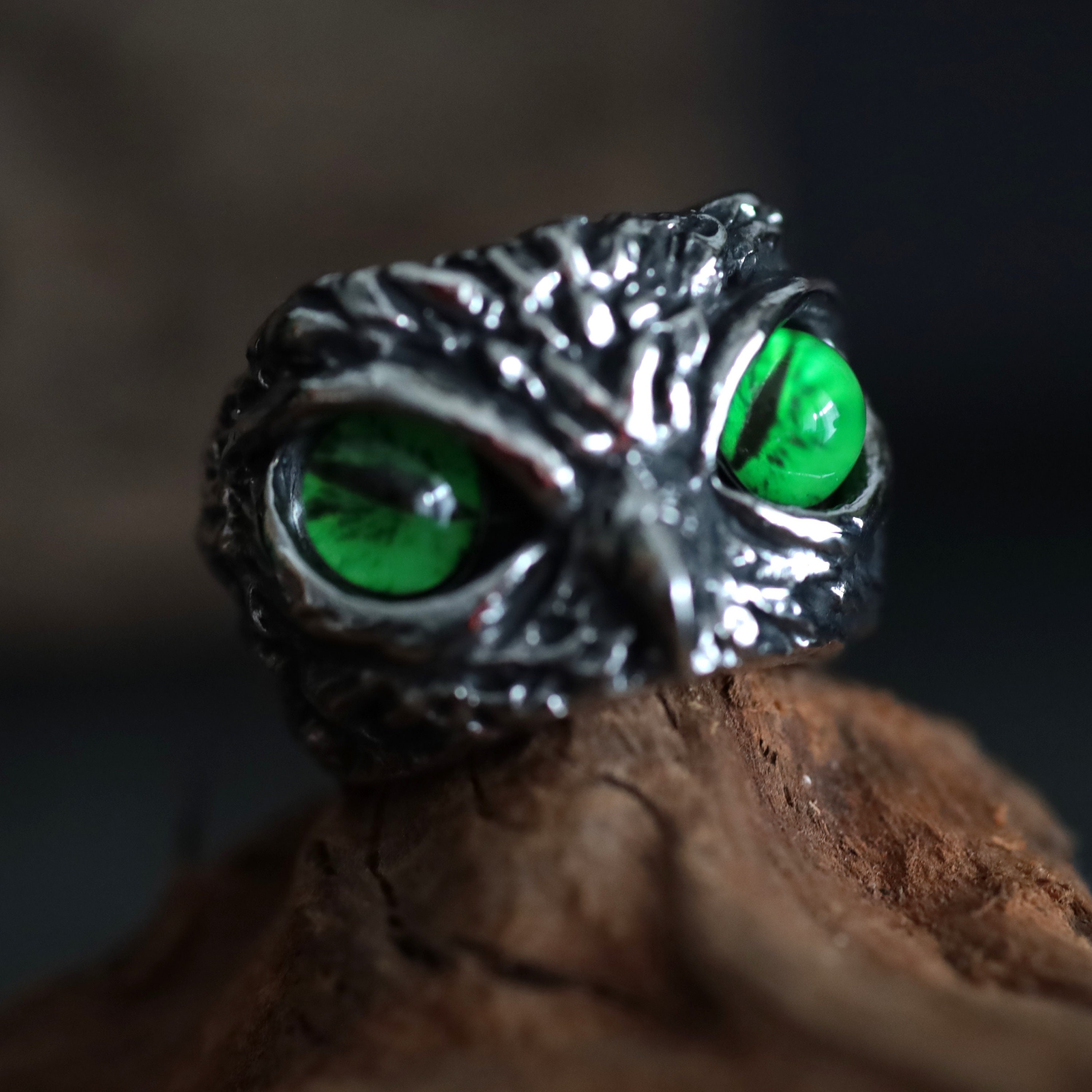 Cute owl with green eyes ring, women men stainless steel, gothic ring present for her, glowing eyes 