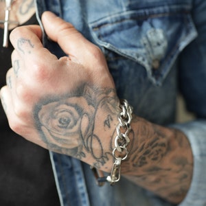 Bracciale moda a catena mista, bracciale in acciaio inossidabile in 3 stili, audace, abbigliamento da polso alla moda, moschettone in stile cyberpunk gotico biker punk immagine 3