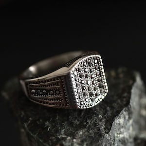 Square SIGNET RING, nicePresent, unisex Cubic ZIRCONIA Ring, Stainless Steel Chunky & Durable Sparkly Herren Ring, Cool Gifts For Guys