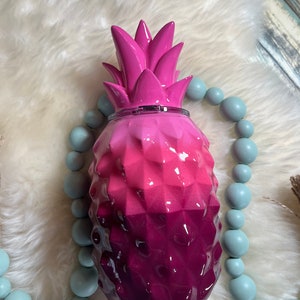 3D pink pineapple tumbler