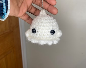 Crochet Ghost or Pumpkin KeyChain / Halloween Ghost/ Halloween Pumpkin/ Cute Keychains/ Mini Ghost/mini pumpkin/ Keychains/ Halloween