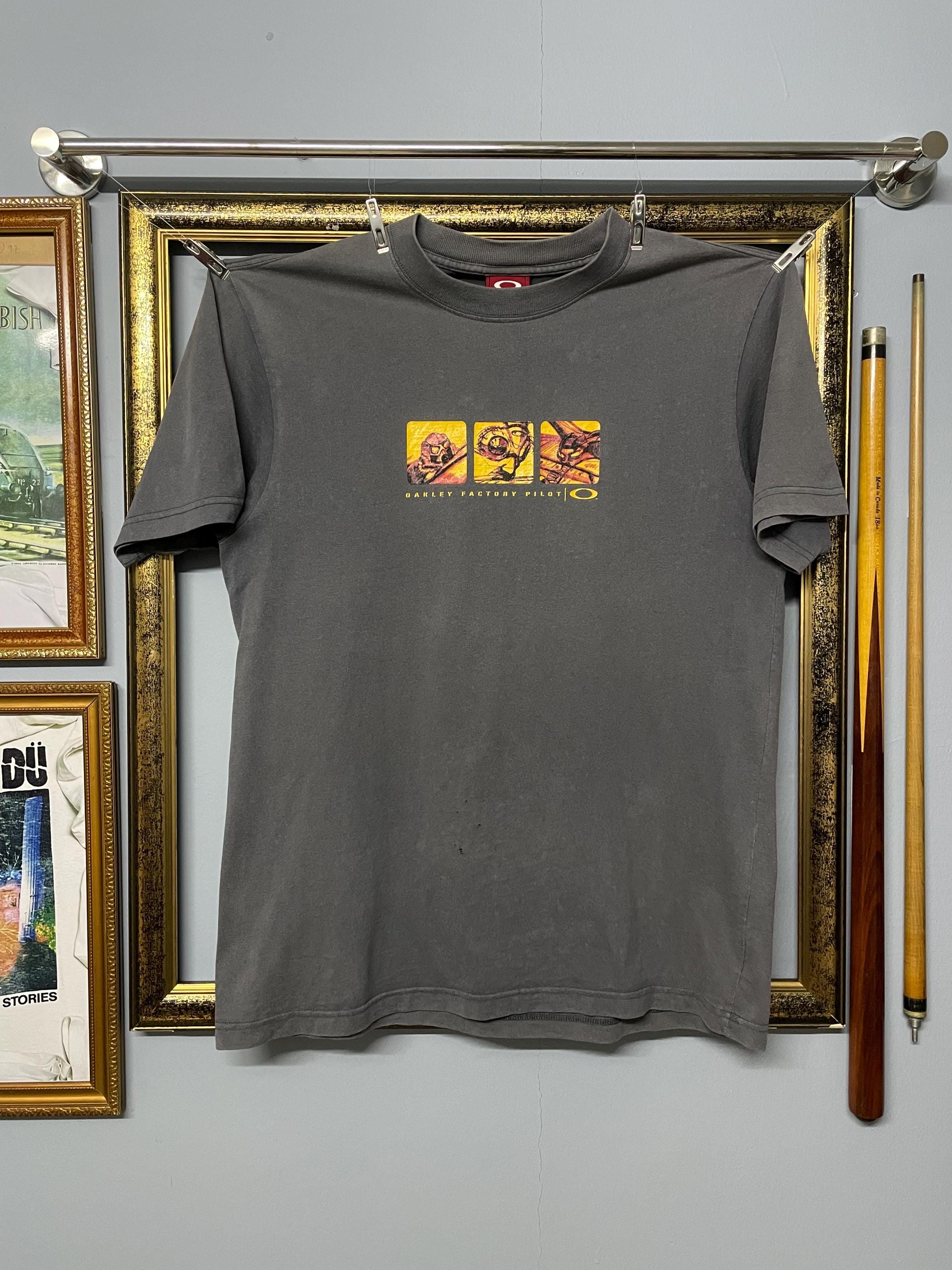 OAKLEY WORLDWIDE ヴィンテージ Tシャツ まとめ売り Vintage 90s Oakley Factory Pilot Tee Faded Techwear Graphic T