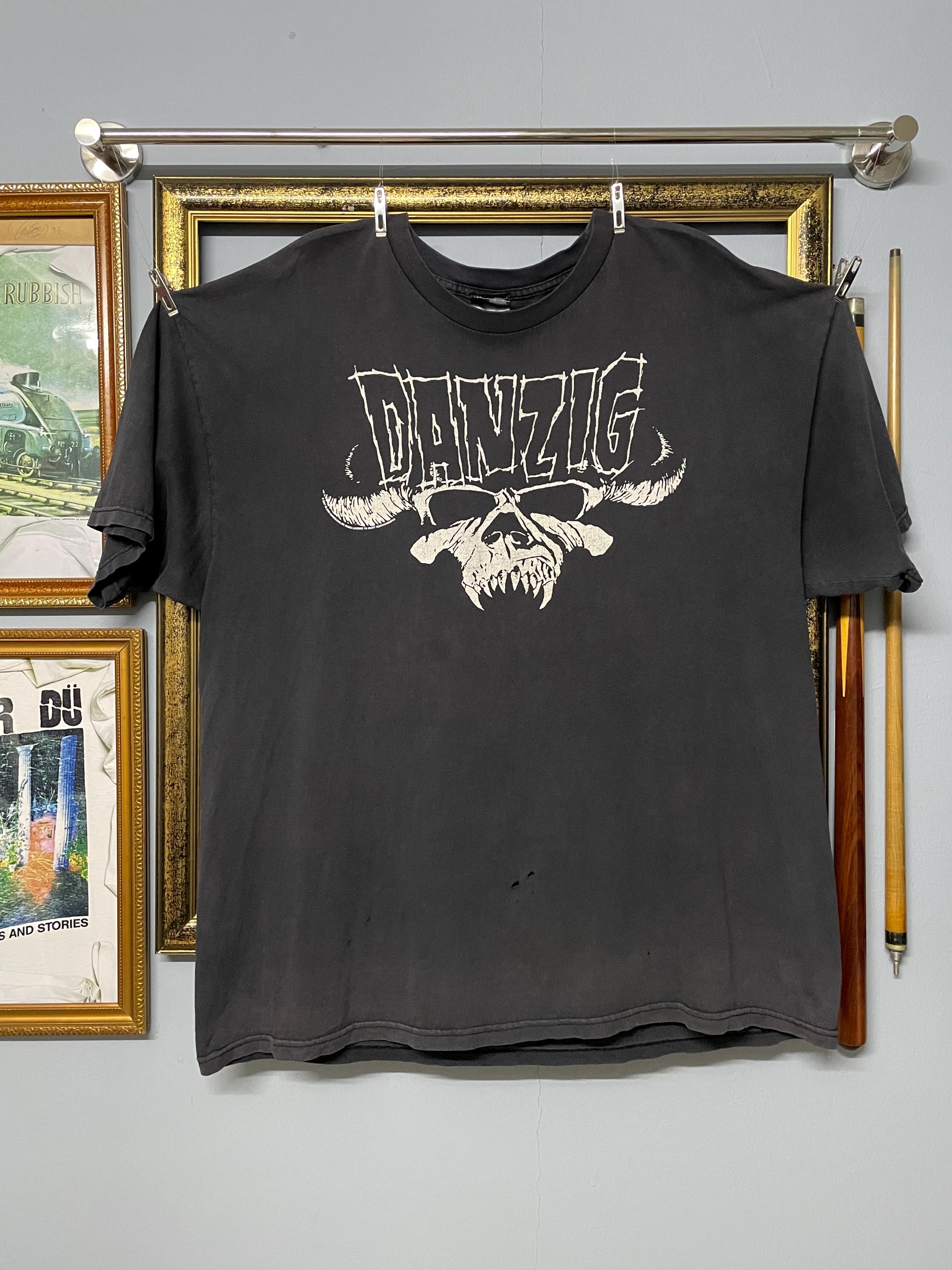 Vintage 90s Danzig Skull Graphic Sunfaded Tee Black Heavy Metal