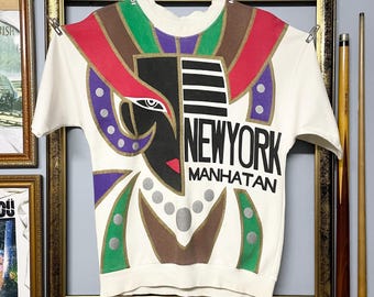 Vintage 90s Manhattan Art Colorful NYC Graphic T Shirt | Size S