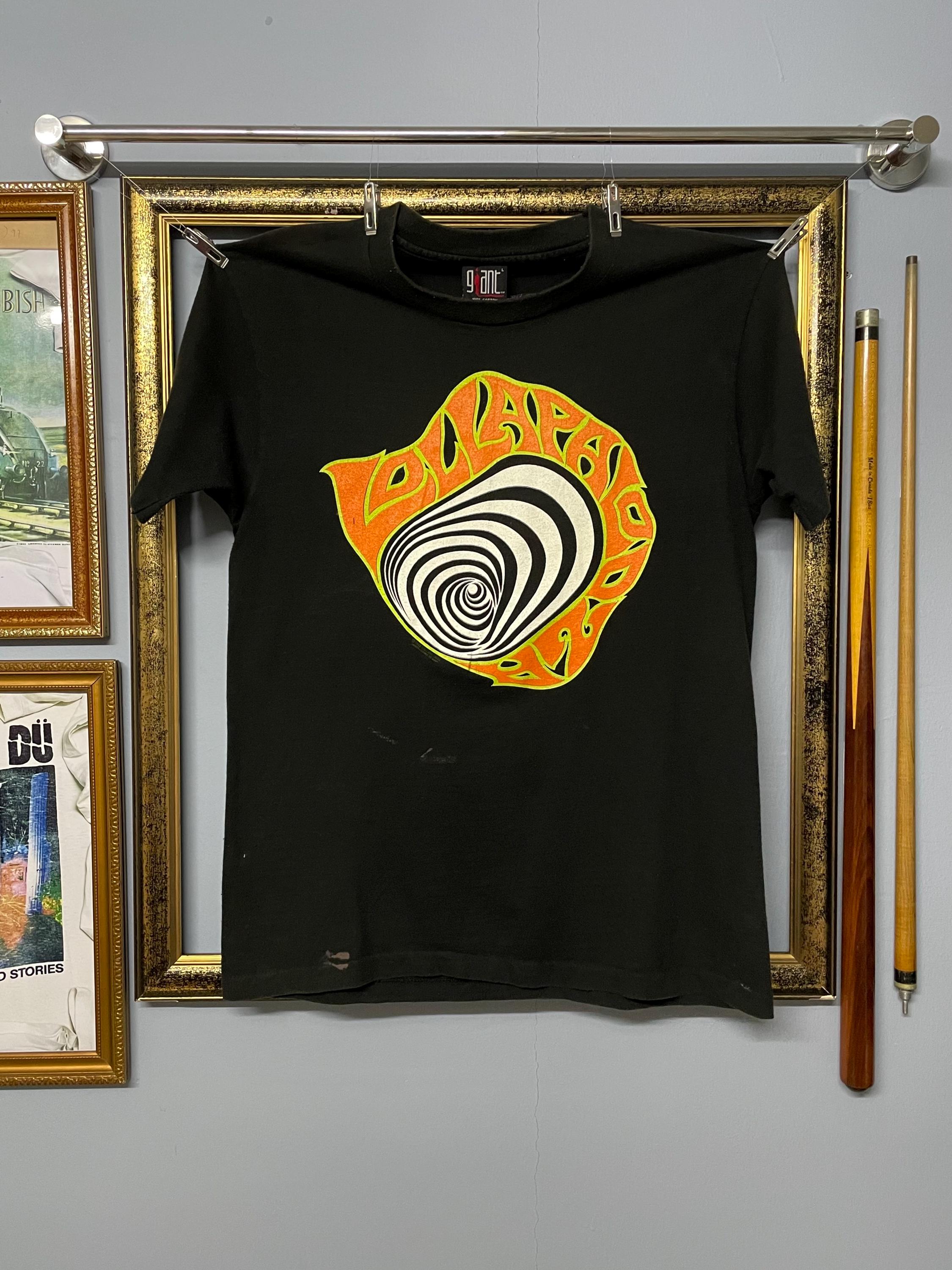 Vintage Lollapalooza Psychedelic Spiral Logo T-shirt 90s