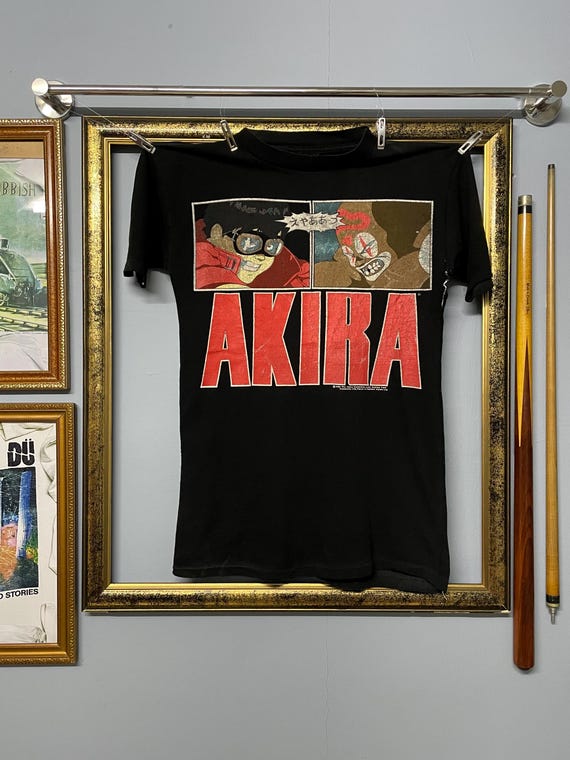 Vintage 80s Akira Movie Anime Japanese Manga Graphic T Shirt Retro
