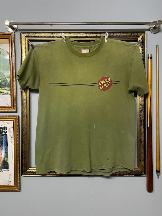 Vintage 90s Santa Cruz Distressed Tee Skateboards Classic Logo