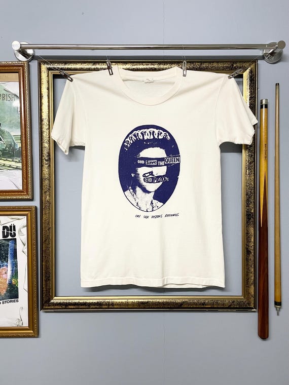 Vintage 90s Sex Pistols Original Band Tee God Save the Queen T