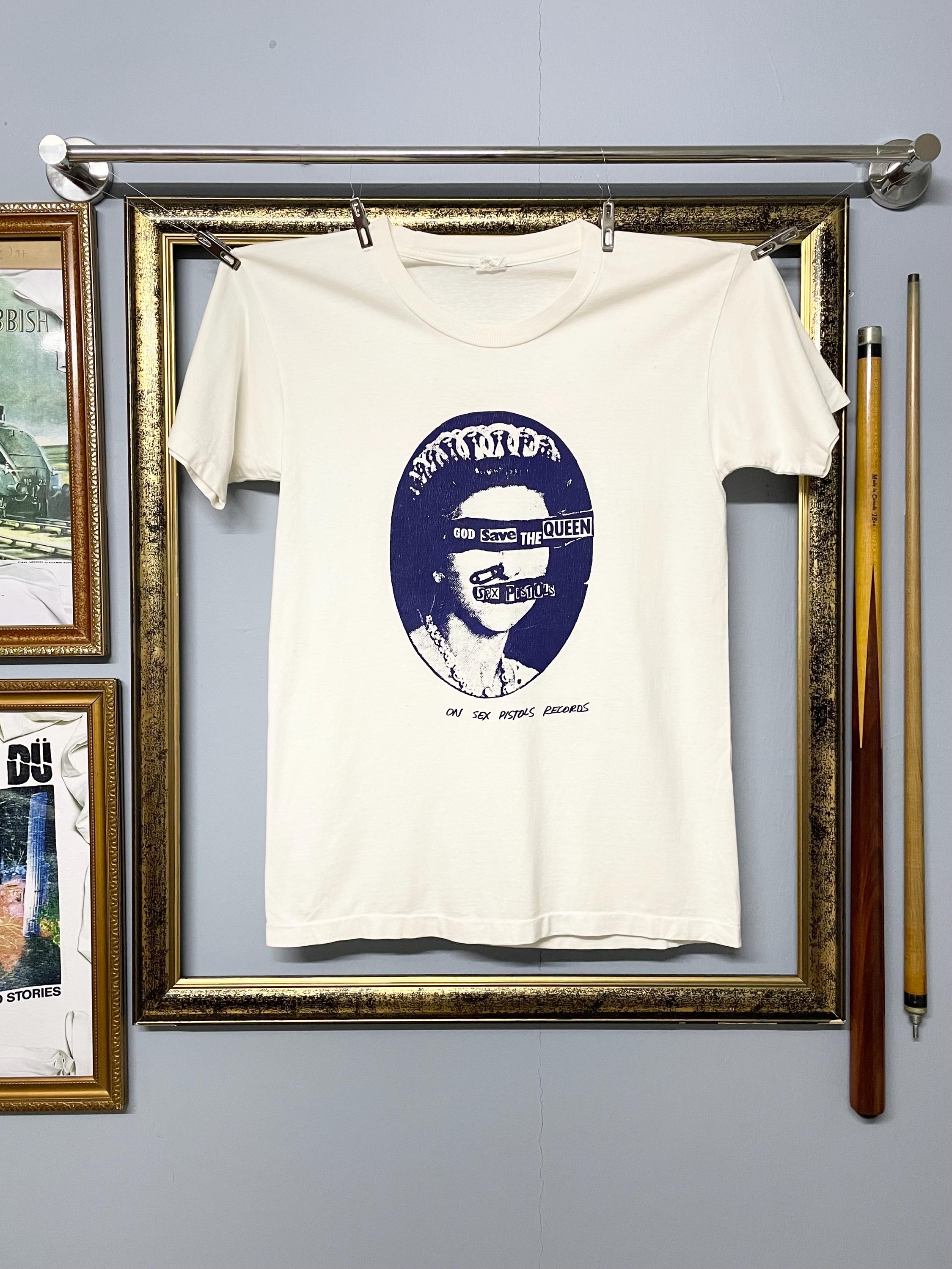 Vintage 90s Sex Pistols Original Band Tee God Save the Queen T