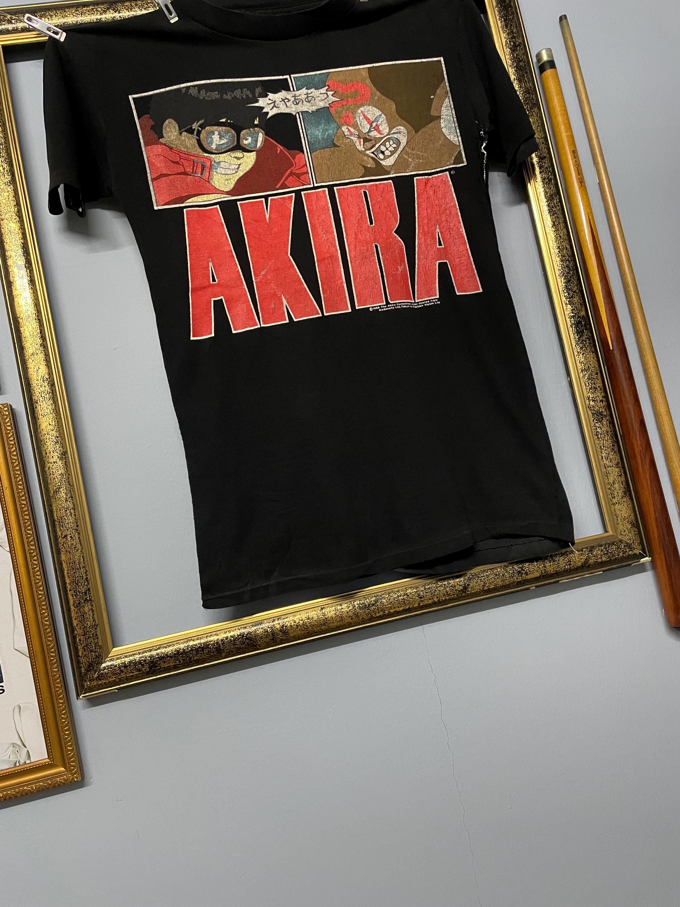 Vintage 80s Akira Movie Anime Japanese Manga Graphic T Shirt Retro