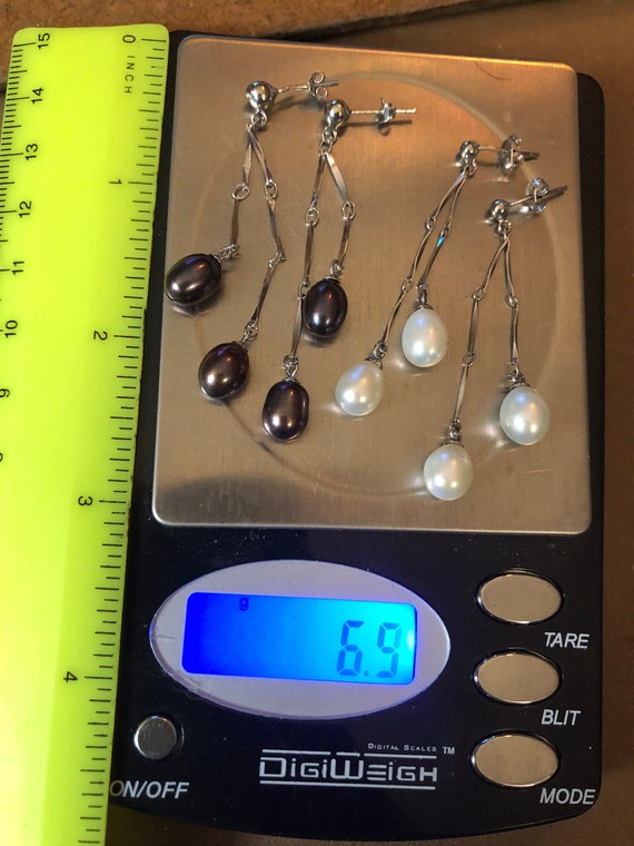 Sterling Silver Dangle pearl earings - image 1