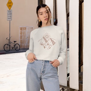 Women's Cropped Fleece Pullover