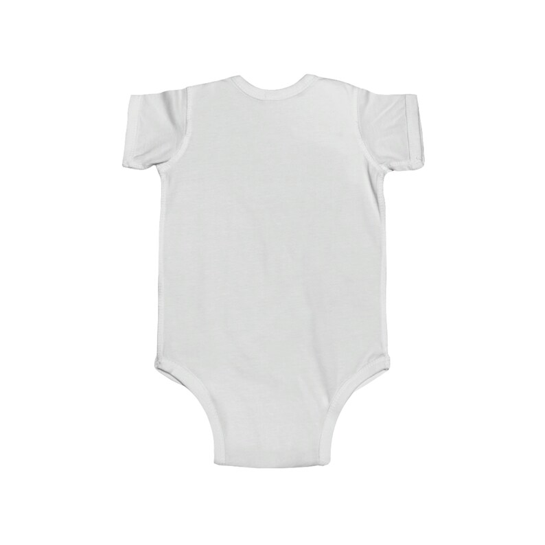 Babybody i jersey - Jag är anledningen till att vi är sena! - Mjuk, avrivbar etikett, bomull bild 4