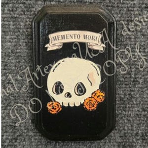 Memento Mori mini sign