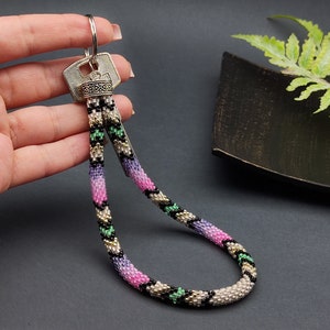 Chic White & Pink Wristlet Keychain for Women - Elegant Key Fob Wristlet, Reliable Key Holder, Practical Lanyard, Stylish Key Chain Bracelet