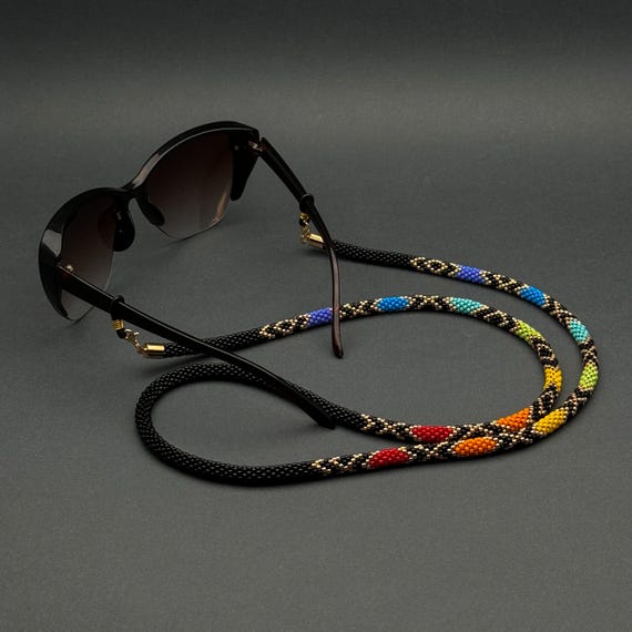 Beaded Glasses Chain: Handmade Multi-color Eyewear Lanyard  display picture 2