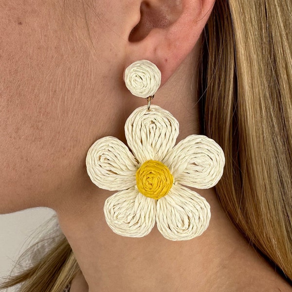 Ratrani flower design earrings clearance