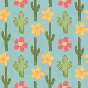 K&ouml;nnte beinhalten: Ein sich wiederholendes Muster aus gr&uuml;nen Kakteen und gelben und rosa Blumen auf hellblauem Hintergrund. Die Kakteen und Blumen sind stilisiert. Das Design ist einfach und farbenfroh.