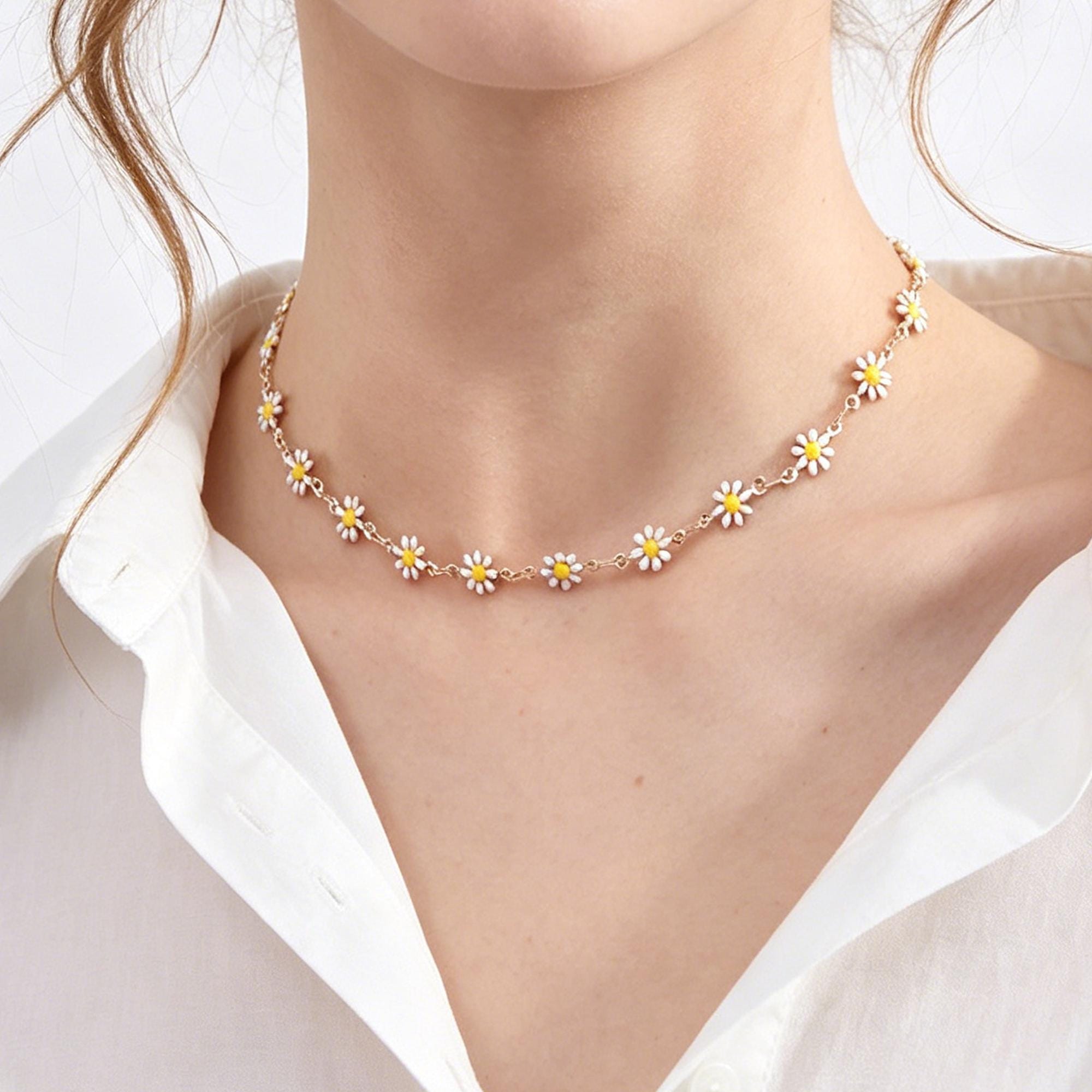 Mary Quant Necklace - Etsy UK